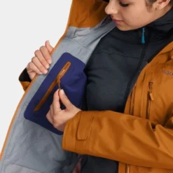Rab Womens Latok Mountain GTX Jacket -Dappervo Sales b11ae90244 2626 h