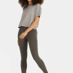 Vuori Womens Studio Pocket Leggings -Dappervo Sales b11ced0044 5050 p